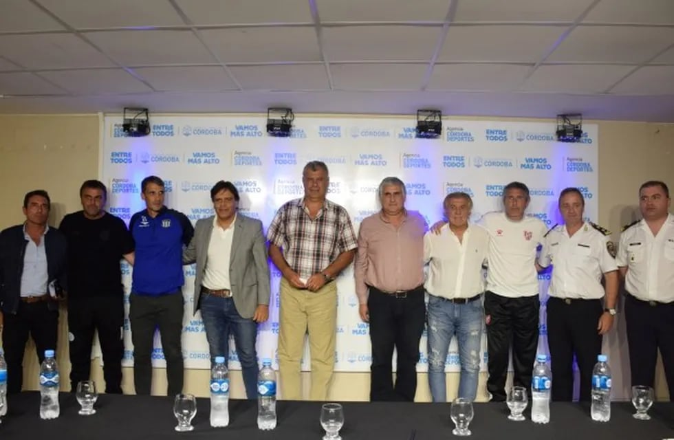 Presentación de las Copas de Verano en Córdoba, Talleres-Belgrano, Instituto-Racing.
