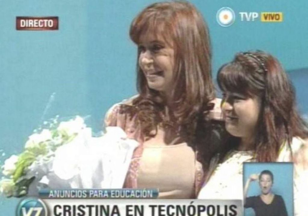 La chef junto a la entonces presidenta, Cristina Fernández de Kirchner. (Web)