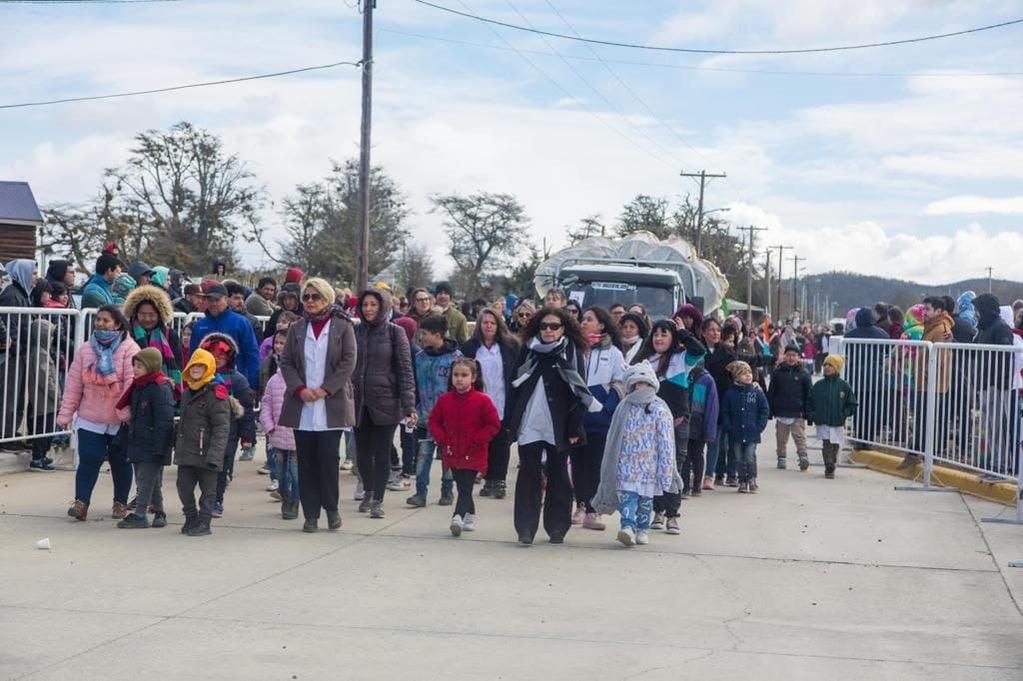 Ushuaia participó de los festejos por el 51º aniversario de Tolhuin