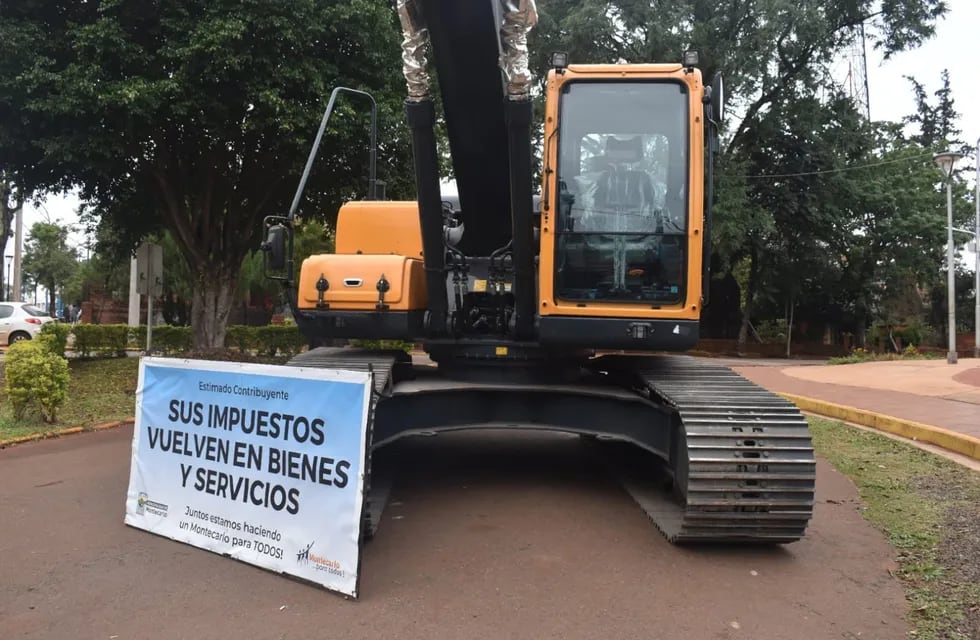 El municipio de Montecarlo contará con una nueva excavadora de orugas.