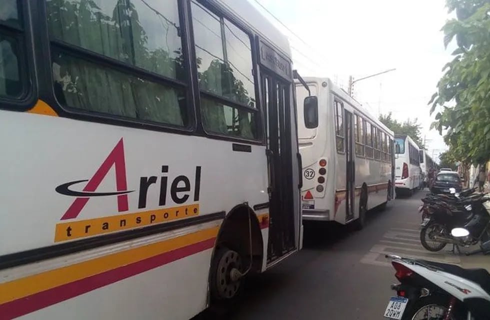 Transporte público Ariel SRL