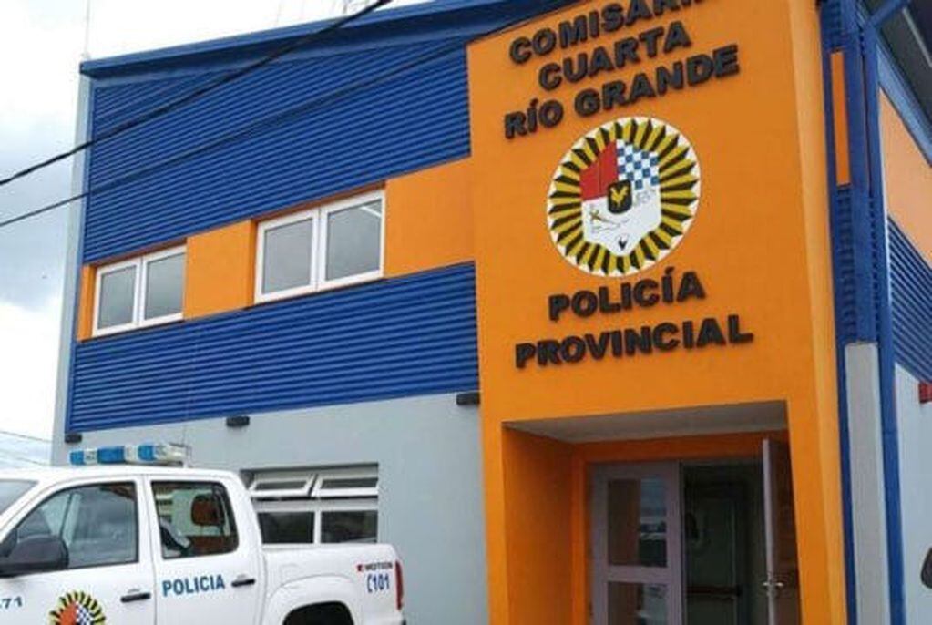 Los jóvenes fueron aprehendidos por personal de la Comisaría Cuarta de Río Grande