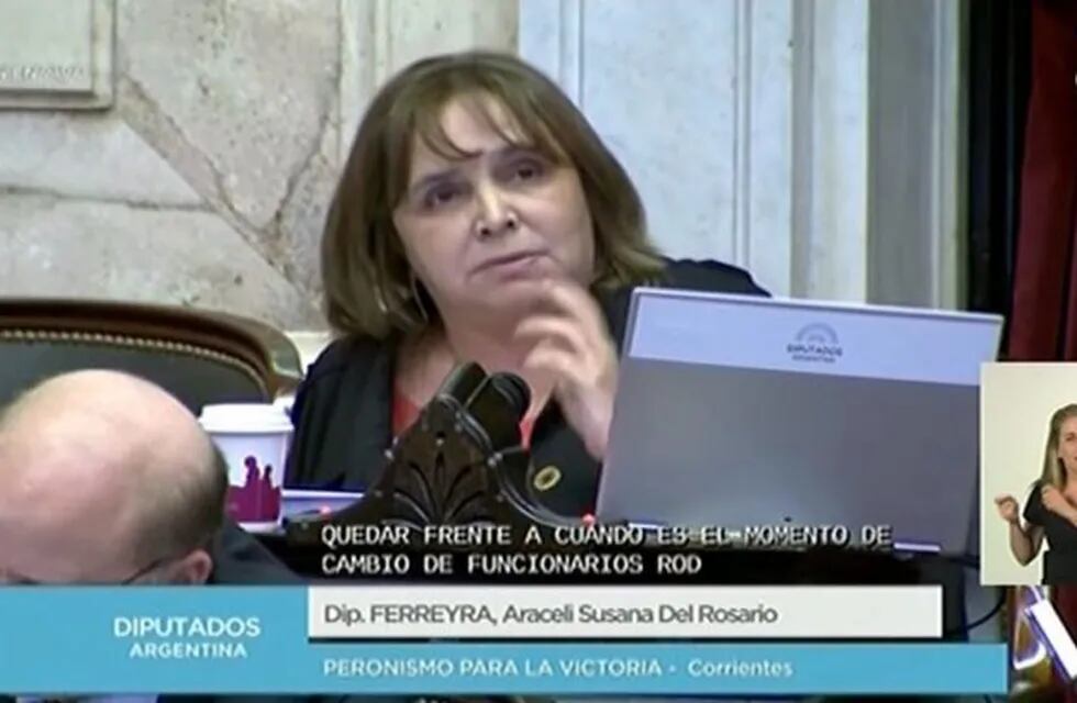 La legisladora del Frente para la Victoria (FPV), Araceli Ferreyra trató a Mauricio Macri de \