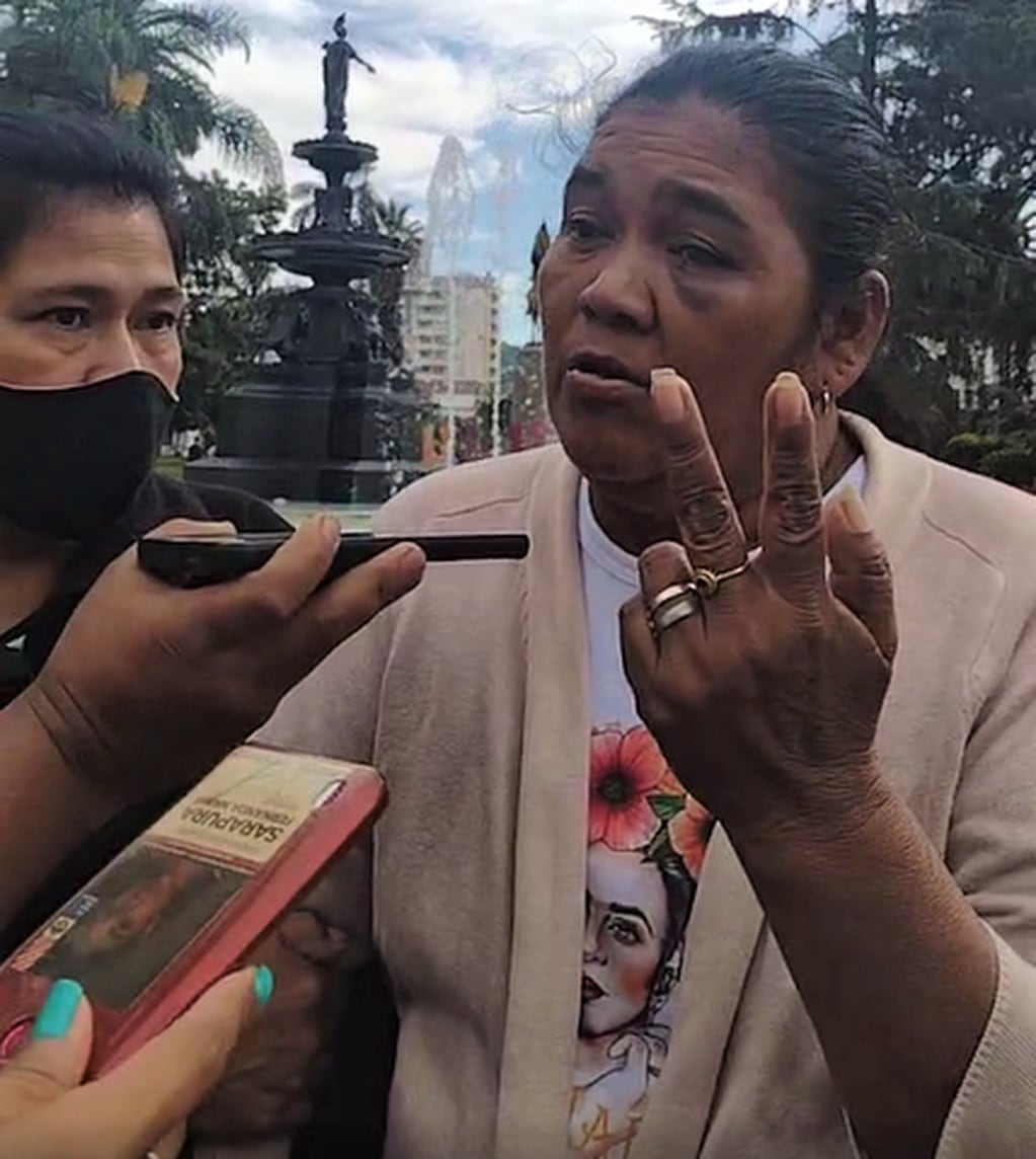 Graciela Segundo, la madre de las hermanas Gorosito y sobreviviente del feroz ataque, reclamó el esclarecimiento de los asesinatos de sus hijas y la debida condena para el femicida.