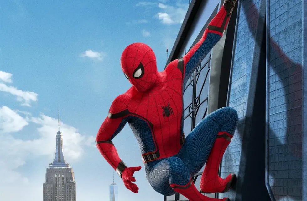 Spiderman regresa a la pantalla grande, con un nuevo inicio de saga.