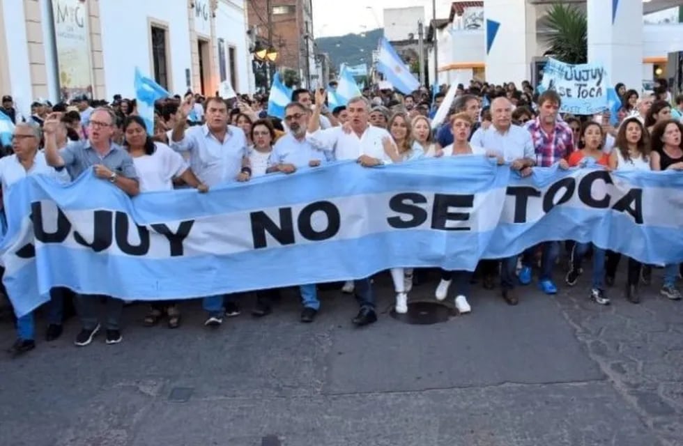Marcha #Jujuy No Se Toca, en San Salvador de jujuy