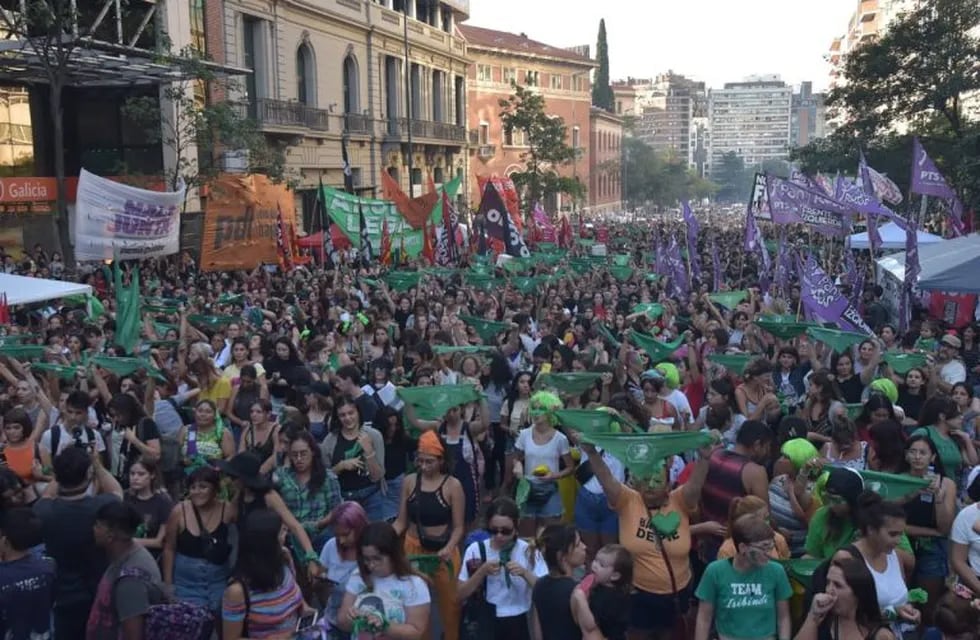 Marcha por el #19F en Córdoba.