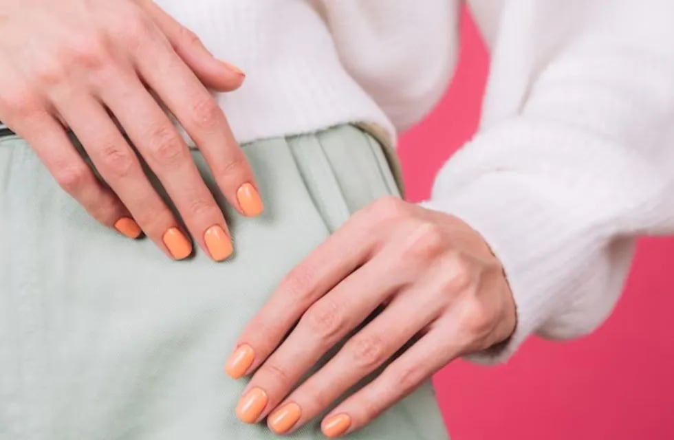 Uñas soft gel: cuánto duran, beneficios, contraindicaciones y qué pasa si me muerdo las uñas.