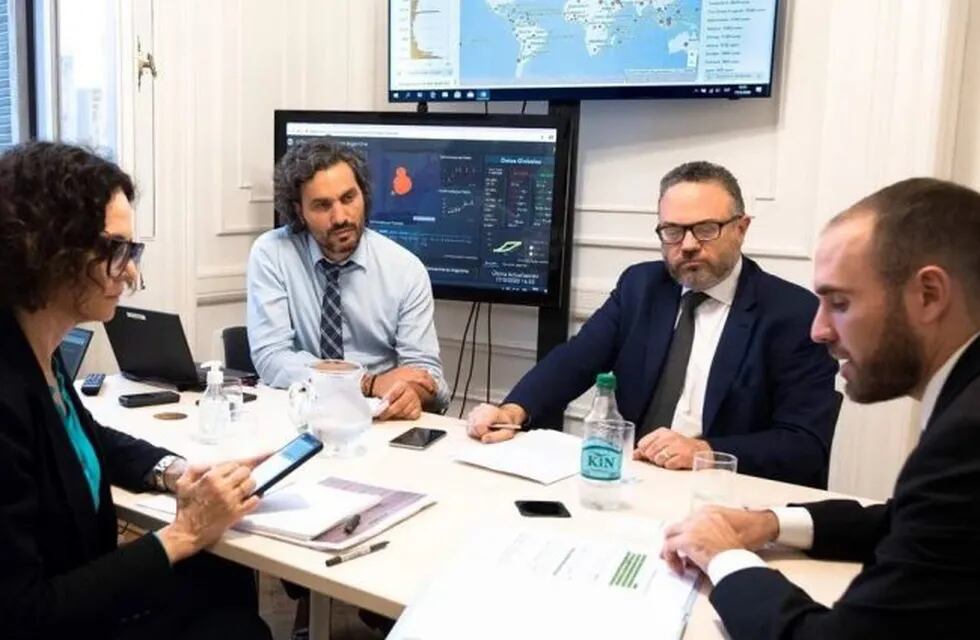 Reunión del gabinete económico. (Foto de archivo, Clarín)