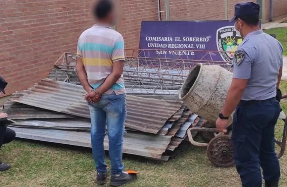 Detienen a un hombre acusado de vender materiales de construcción mientras cuidaba un predio en El Soberbio