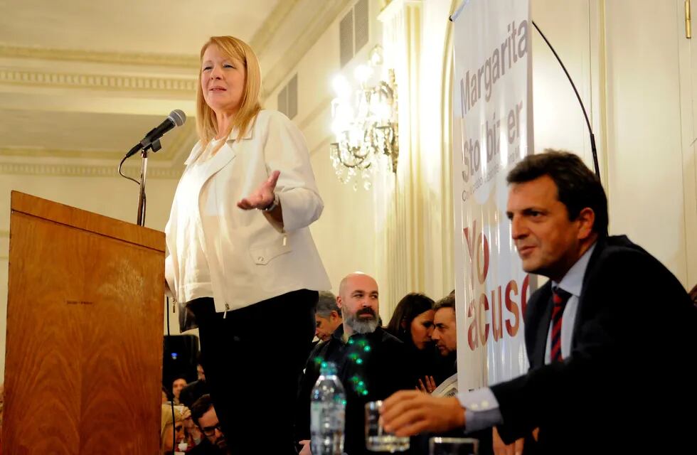 BUENOS AIRES 01/09/2016,  LA DIPUTADA NACIONAL Y LIDER DEL PARTIDO GEN, MARGARITA STOLBIZER, DURANTE LA PRESENTACION DE SU LIBRO 