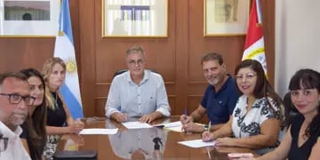 Firmaron un convenio entre la Municipalidad de Rafaela y el Sindicato de Empleados y Obreros Municipales