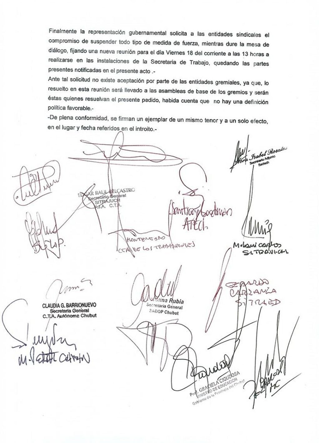Acta firmada por el Gobierno y los gremios estatales.