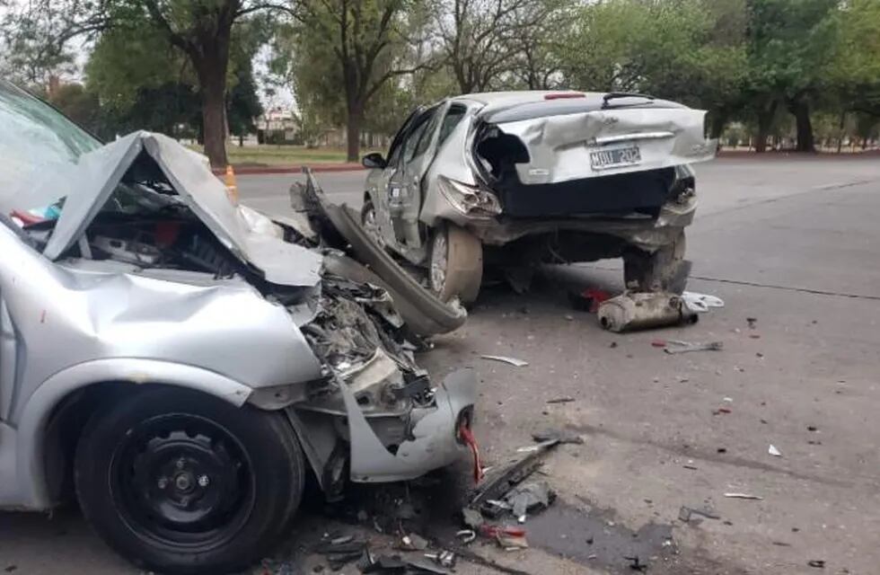 El feriado arrancó con un terrible accidente en Ciudad Universitaria.