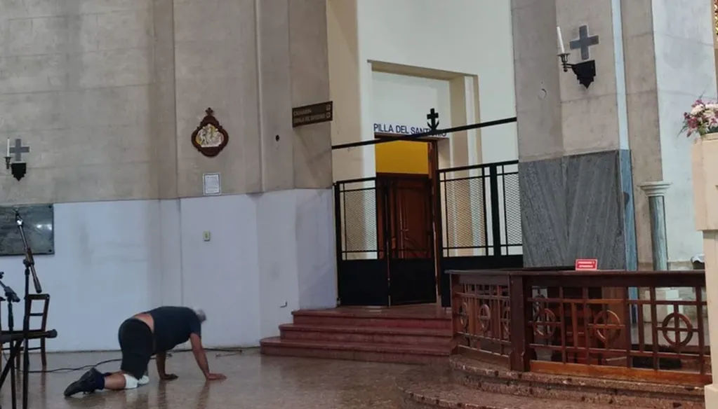 El cordobés que realizó la promesa a la Virgen de Itatí en Corrientes. (Basílica de la Virgen de Itatí)