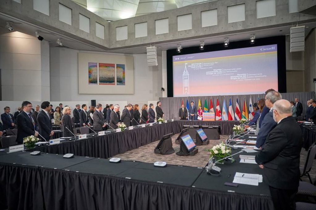 La reunión de emergencia del Grupo de Lima se inició este lunes en Ottawa con el objetivo de aumentar la presión sobre el régimen de Nicolás Maduro para que abandone el poder y consolidar el apoyo a Juan Guaidó (EFE)