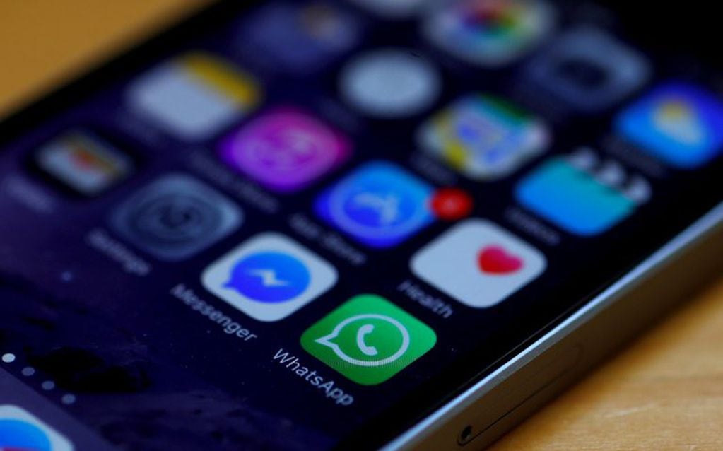 Desde 2014, WhatsApp forma parte de la familia de Facebook y no paró de crecer (REUTERS).