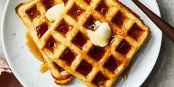 Receta y tips para hacer los waffles dulces más ricos y esponjosos de todos