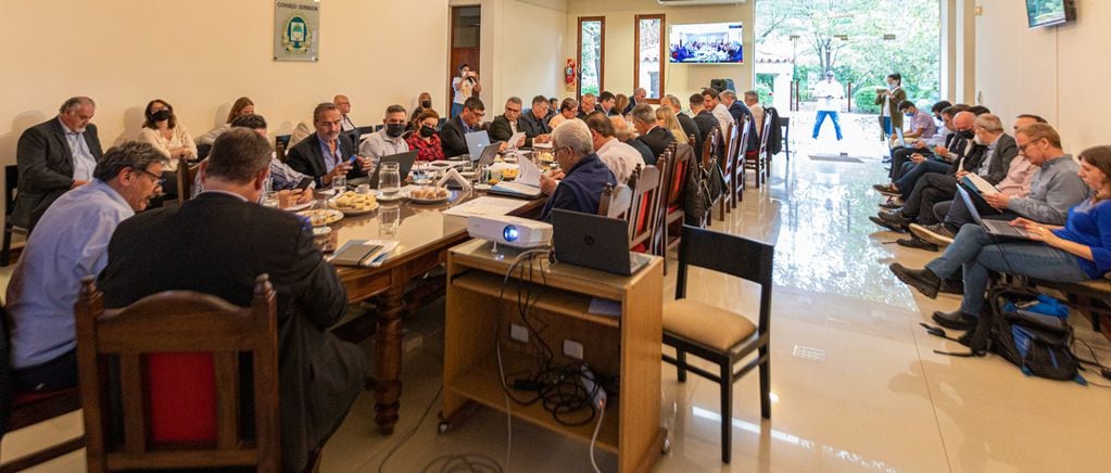 La primera jornada de las deliberaciones del Consejo Interuniversitario Nacional tuvo lugar en la sede del Rectorado de la Universidad Nacional de Jujuy.