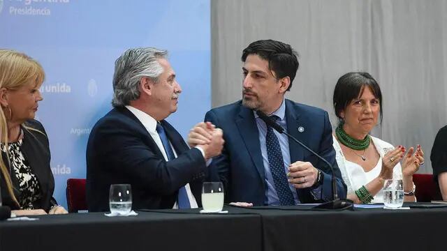 Alberto Fernández y su ministro de Educación, Nicolás Trotta. (La Voz/Archivo)