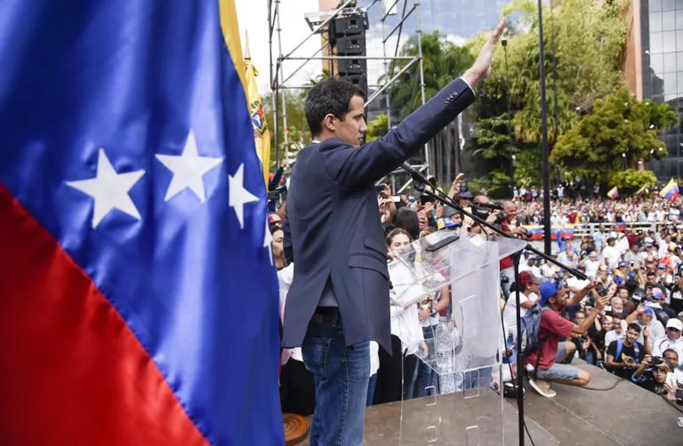 Juan Manuel Urtubey reconoció a Guaidó como Presidente de Venezuela.
