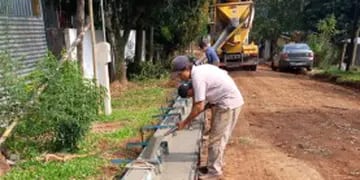 Puerto Iguazú: culminan obras viales en barrio Santa Rosa