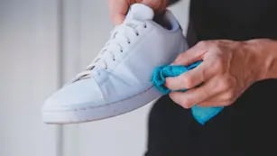 El truco definitivo para dejar como nuevas las suelas de las zapatillas