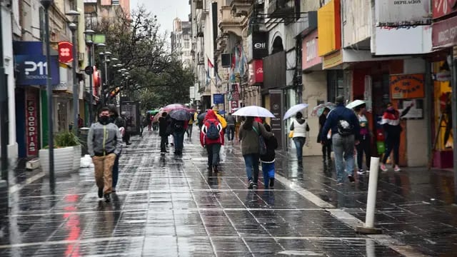 Frió y llovizna en Córdoba