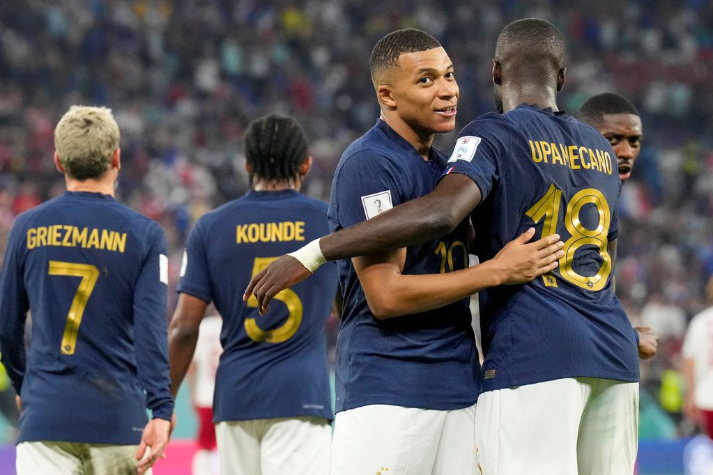 Francia, posible rival de la Argentina, ya está clasificada a octavos de final de la Copa del Mundo. Foto: AP.