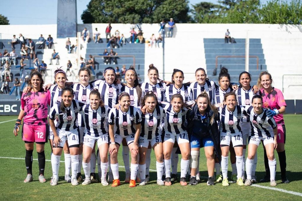 Plante de fútbol femenino de Talleres (Prensa Talleres)