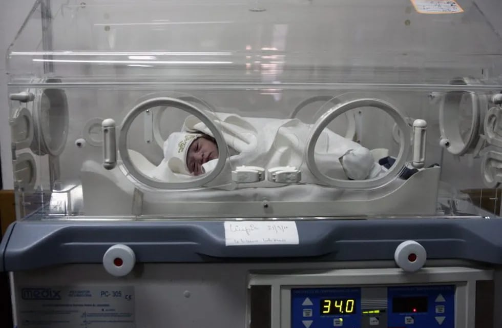 El bebé y su mamá estarán al cuidado de una tía. (Archivo - Reuters)