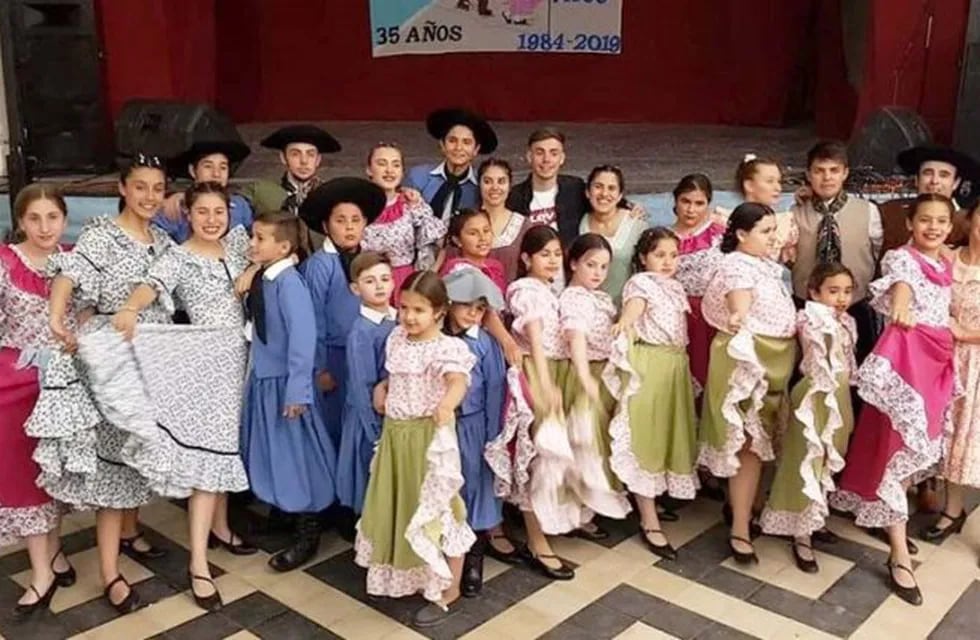 Aniversario de la Escuela de Danzas Folklóricas (La Reforma)
