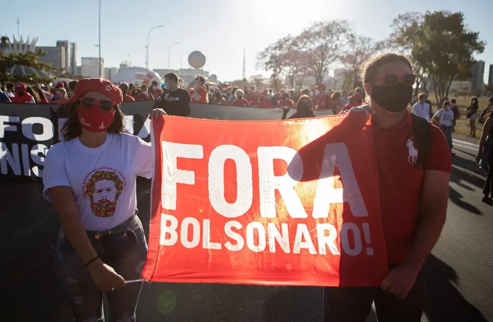 "Fuera Bolsonaro" fue una de las pancartas más utilizadas en las movilizaciónes.