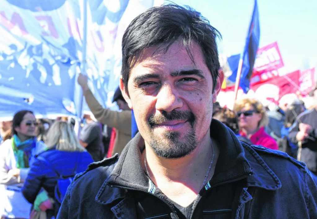 Sebastian Íbalos, de la organización Barrios de Pie (web).