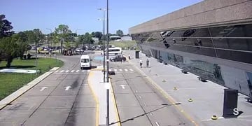Evacuaron el Aeropuerto Internacional de Rosario