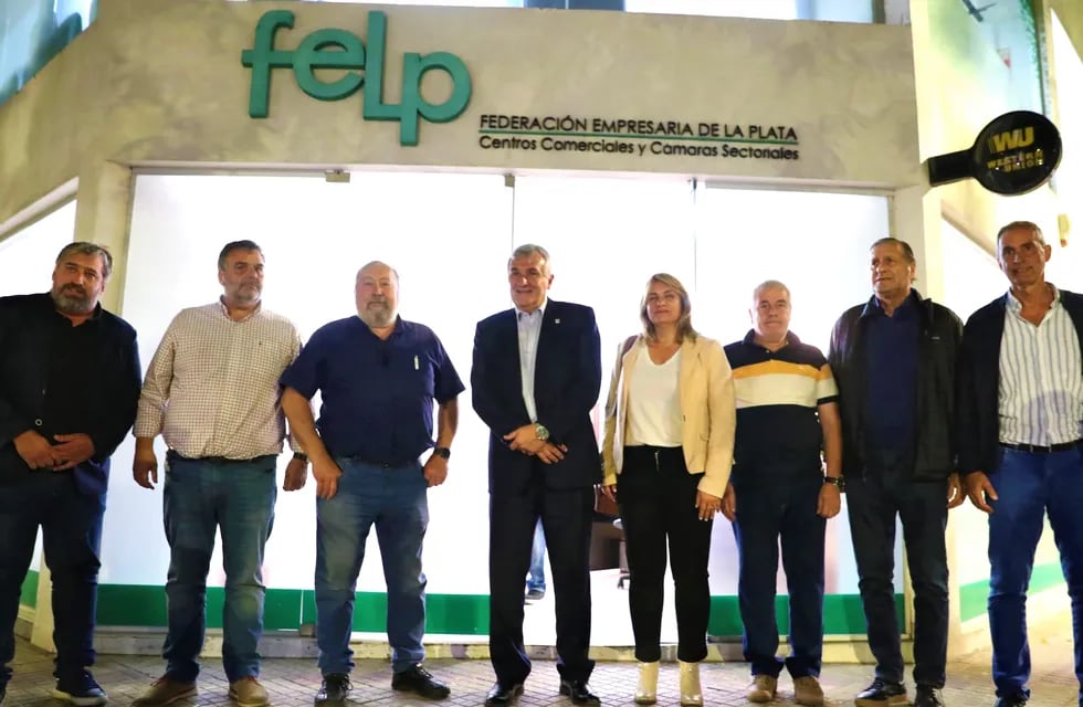 El presidente del Comité Nacional de la Unión Cívica Radical y gobernador de Jujuy, Gerardo Morales, visitó la sede de la Federación Empresaria de La Plata y mantuvo un encuentro con sus directivos.