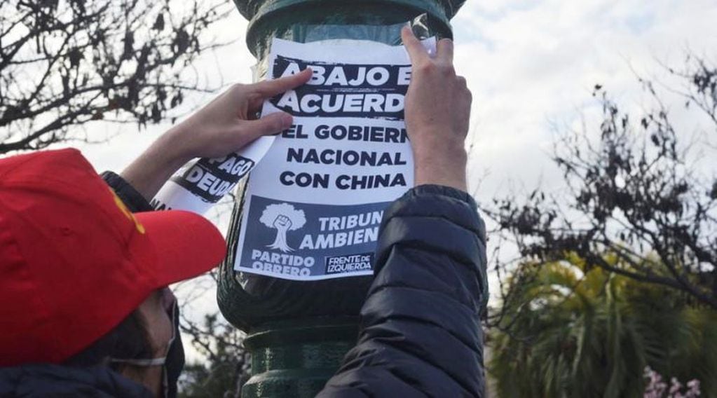 Protestan contra el acuerdo con China (Vía Santa Rosa)