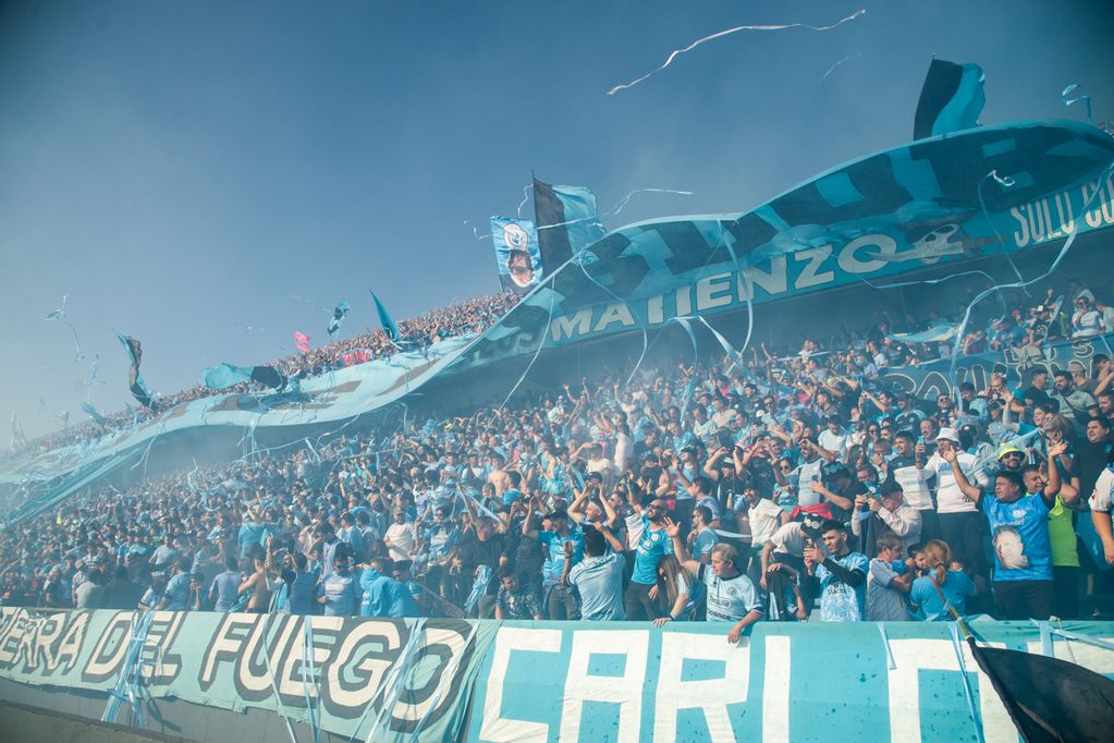 Los hinchas de Belgrano aparecieron en las redes. (Foto: Belgrano)