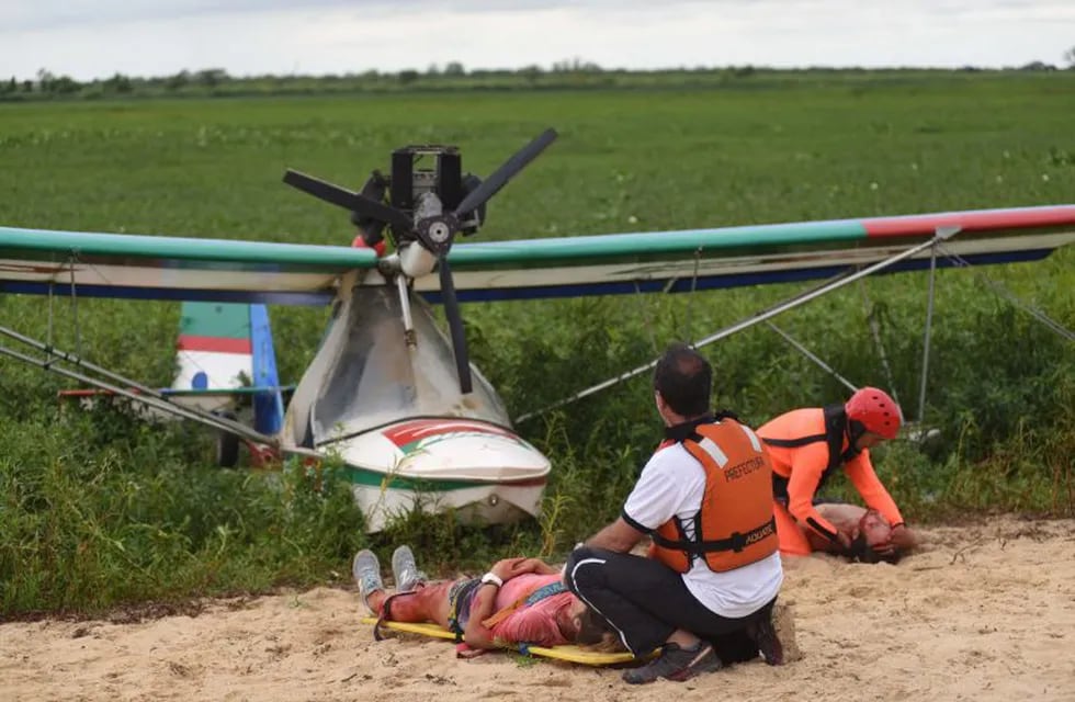 Simulacro de rescate en la isla por la caída de una avioneta (Municipalidad de Rosario)