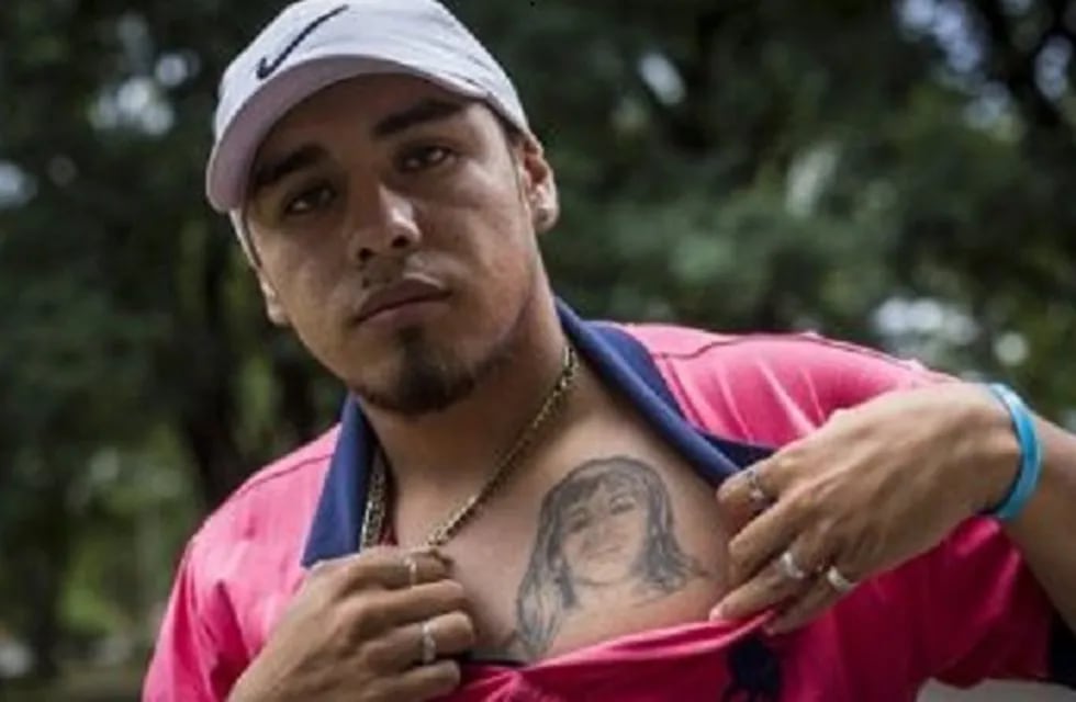 Gabriel Herrera, hijo del femicida Chirete, reclama desde la cárcel una indemnización por el asesinato de su madre