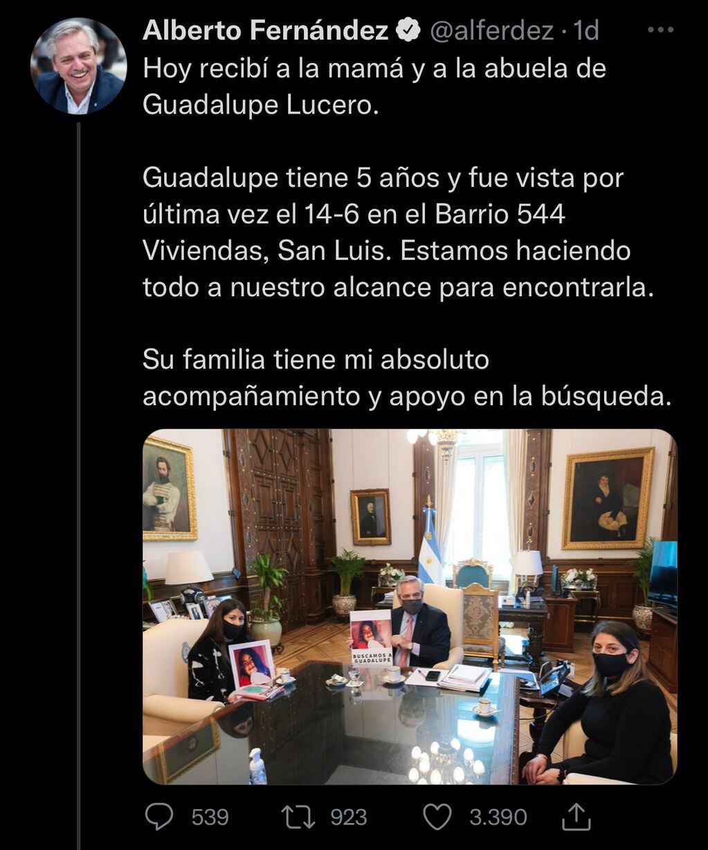 El tweet de Alberto Fernández sobre su encuentro con la mamá y abuela de Guadalupe.