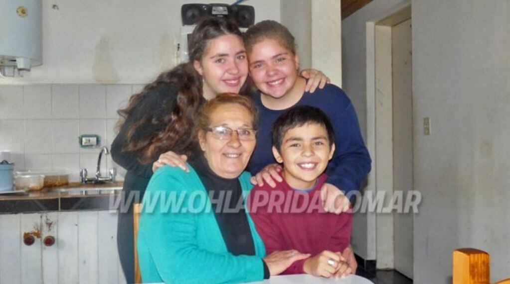 Danielito y su familia (Foto: Oh Laprida)