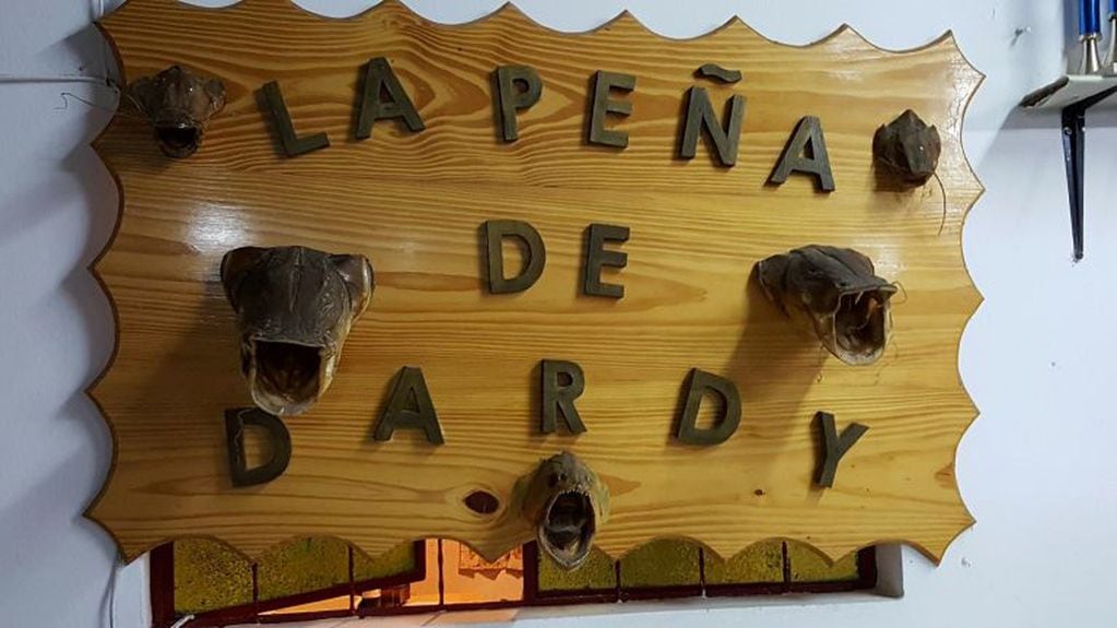 Dardy es el responsable de "La Peña de Dardy", un reconocido comedor de pescados de la zona de Puerto Sánchez
