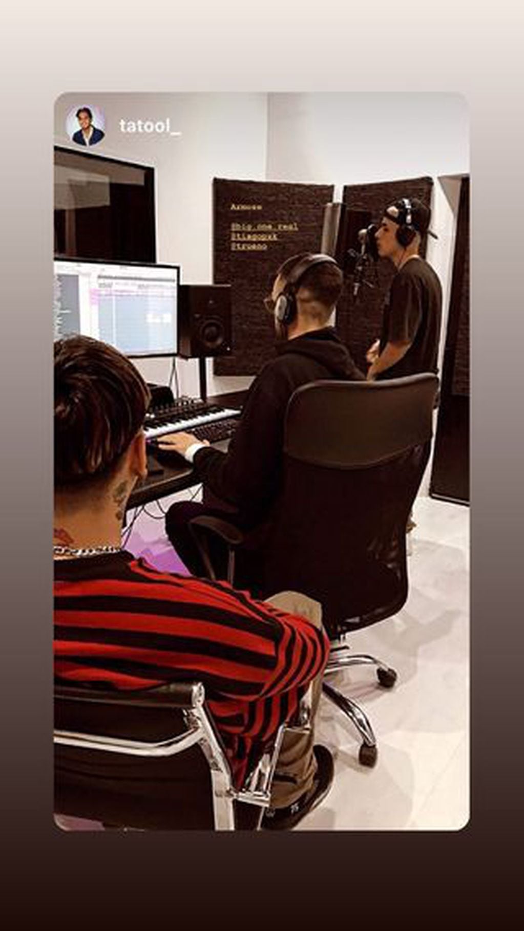 Tiago PZK y Trueno en el estudio de Big One. (Instagram)