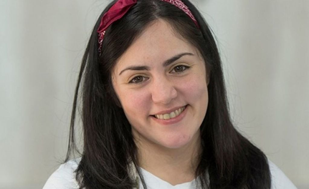 Samanta Casais es una de las semifinalistas del reality show de cocina "Bake Off Argentina".