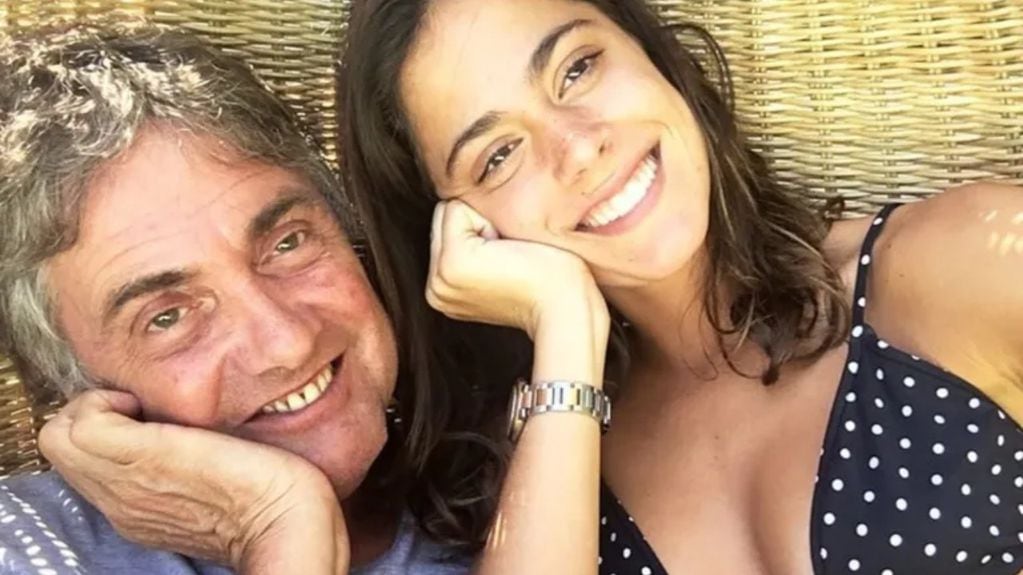 Alejandro Stoessel junto a su hija Tini.