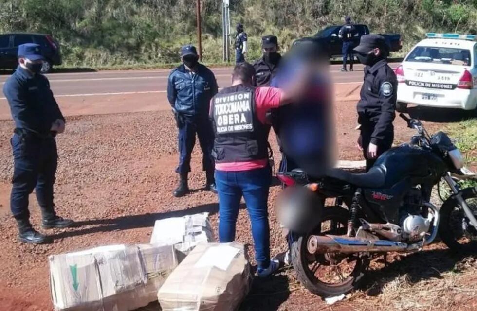 Tras una persecución secuestraron cerca de 50 kilos de cannabis en Campo Viera