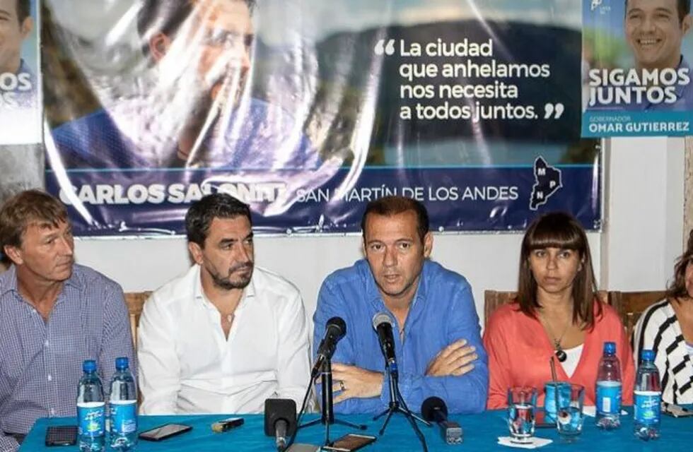 Gutiérrez volvió a remarcar que es el único candidato que no responde a intereses de Buenos Aires.