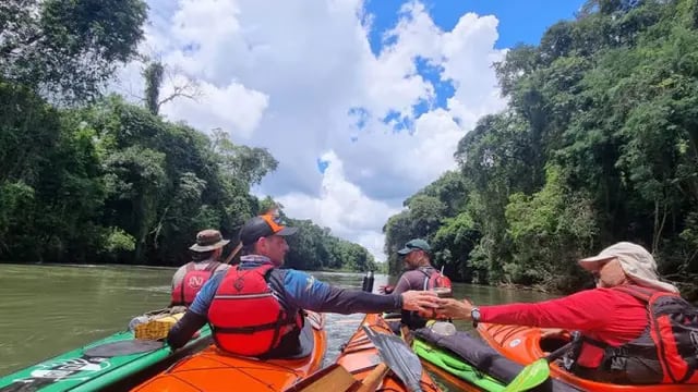 Llega al norte misionero la travesía náutica Andresito-Cataratas del Iguazú