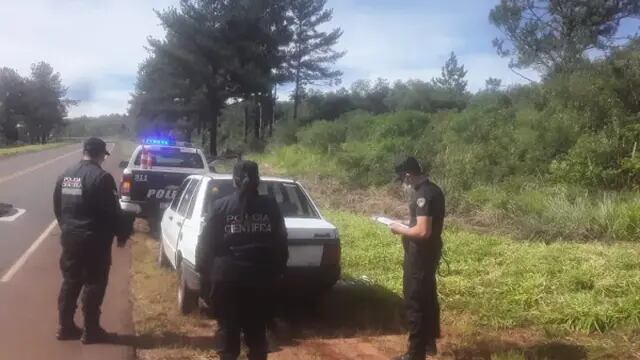 Santa Ana: capturaron un vehículo robado al costado de la ruta
